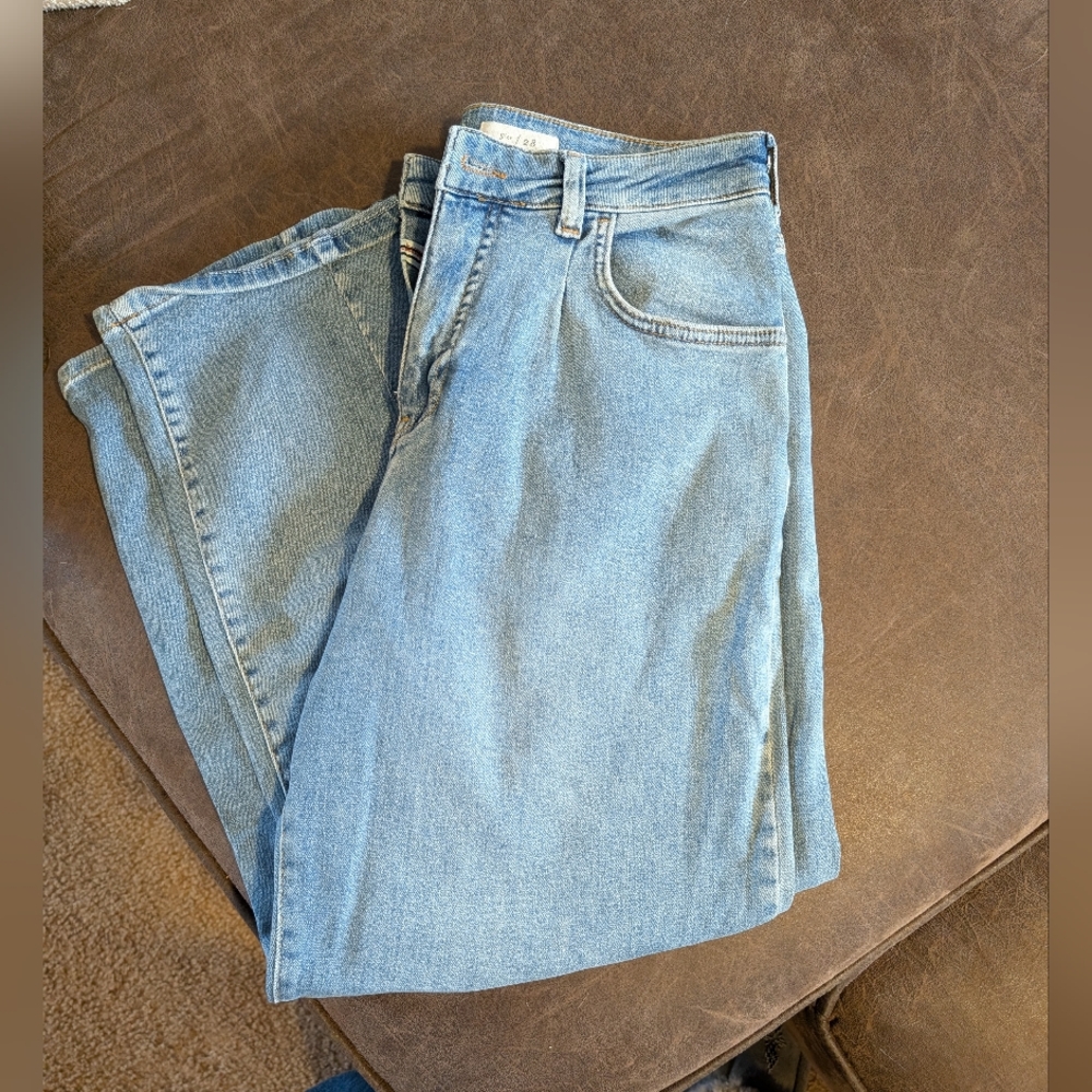 Women's Barrel Jeans